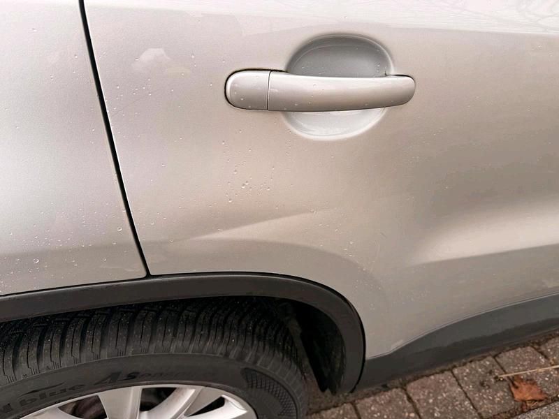 Gebraucht VW Tiguan 116 PS (85 kW) 2009 Silber SUV
