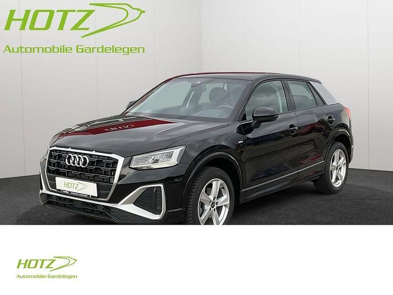 Gebraucht Audi Q2 S-Line 116 PS (85 kW) 2023 Mythosschwarz metallic SUV