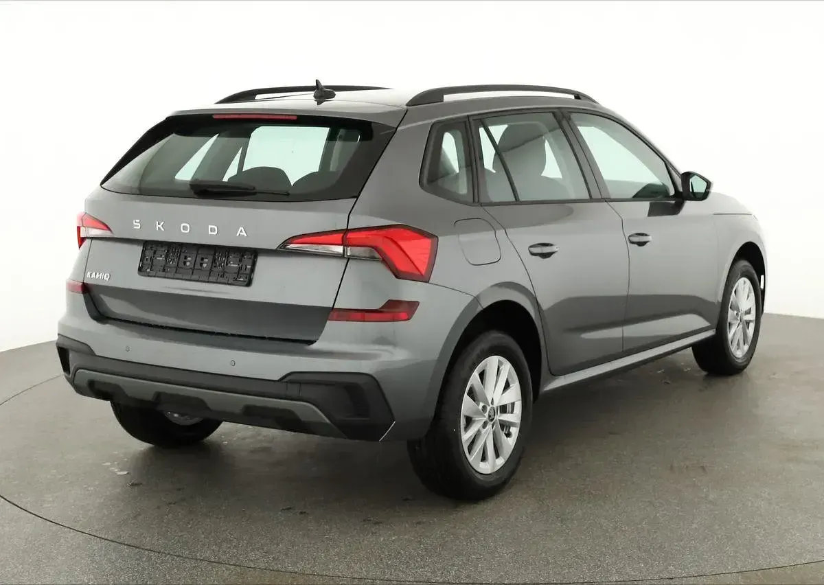 Neu Skoda Kamiq Selection 150 PS (110 kW) 2026 Graphite grau metallic SUV