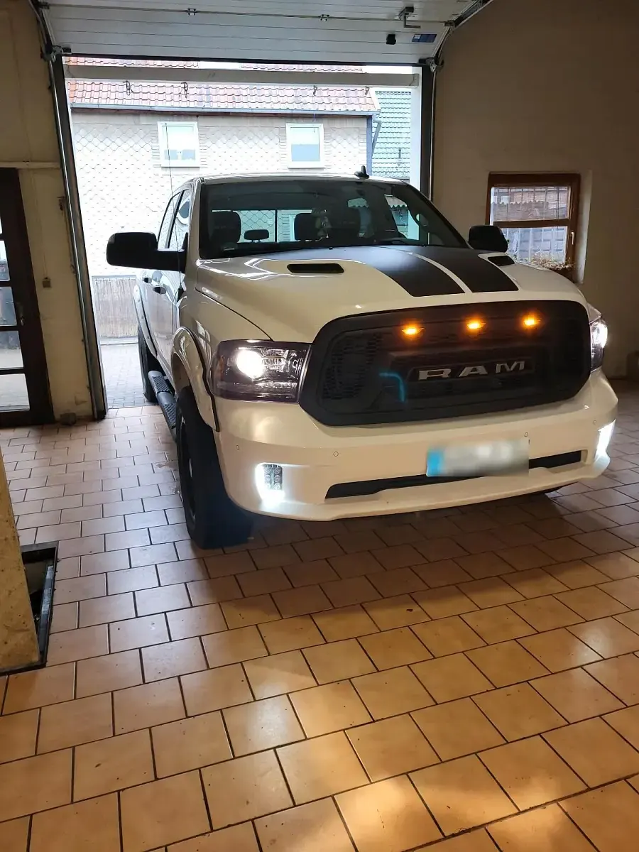 Gebraucht RAM 1500 401 PS (294 kW) 2018 Weiß Pickup
