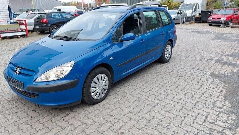 Blau Gebraucht 2002 Peugeot 307 Tendance Kombi | 2.390 € (Guter Preis) - Bild 1/4