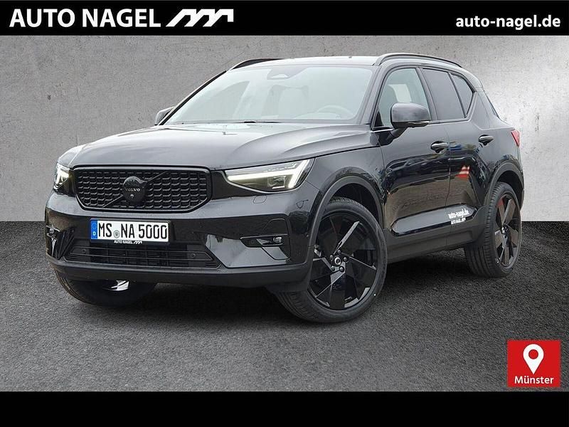 Onyx black / Gebraucht 2025 Volvo XC40 Plus SUV | 38.799 € (Fairer Preis) - Bild 1/4