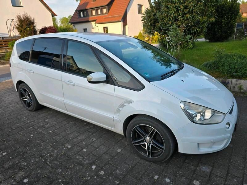 Weiß Gebraucht 2008 Ford S-MAX Trend Van / Kleinbus | 1.200 € - Bild 1/4