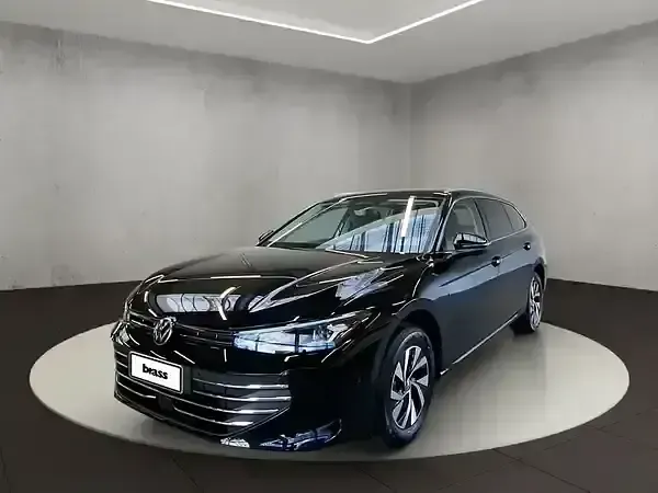 Gebraucht VW Passat 150 PS (110 kW) 2026 Kombi