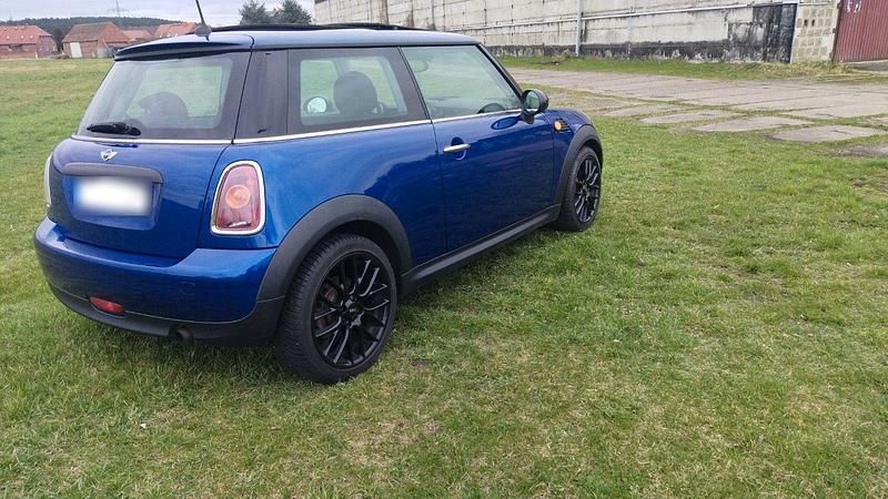 Gebraucht Mini Cooper 95 PS (69 kW) 2008 Blau Kleinwagen