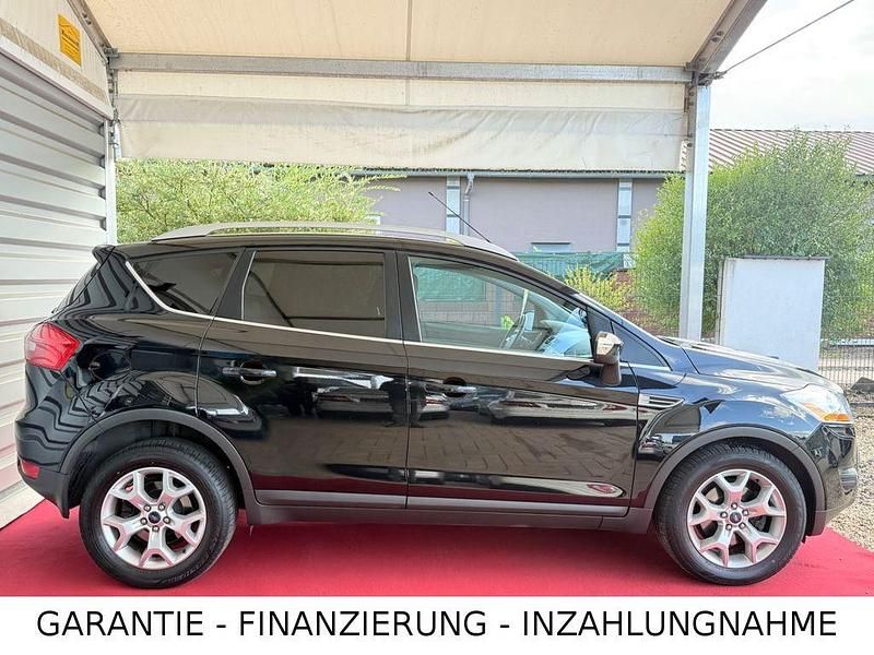 Gebraucht Ford Kuga Titanium 136 PS (100 kW) 2009 Schwarz SUV