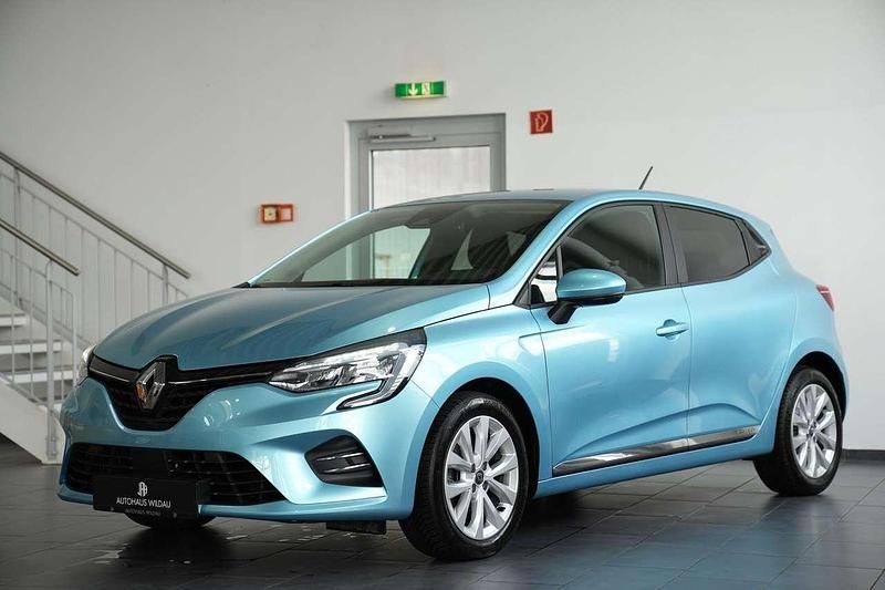 Gebraucht Renault Clio V 72 PS (52 kW) 2020 Celadon blue Kleinwagen