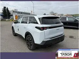 Neu Peugeot 5008 136 PS (100 kW) 2026 Weiß (okenite weiß metallic) SUV