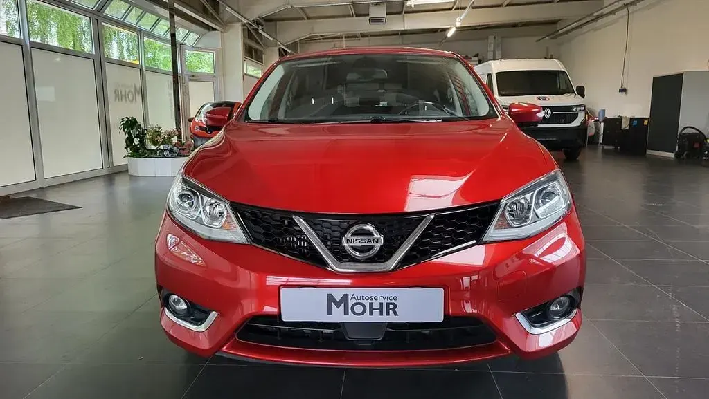 Gebraucht Nissan Pulsar Tekna 116 PS (85 kW) 2017 Rot Kleinwagen