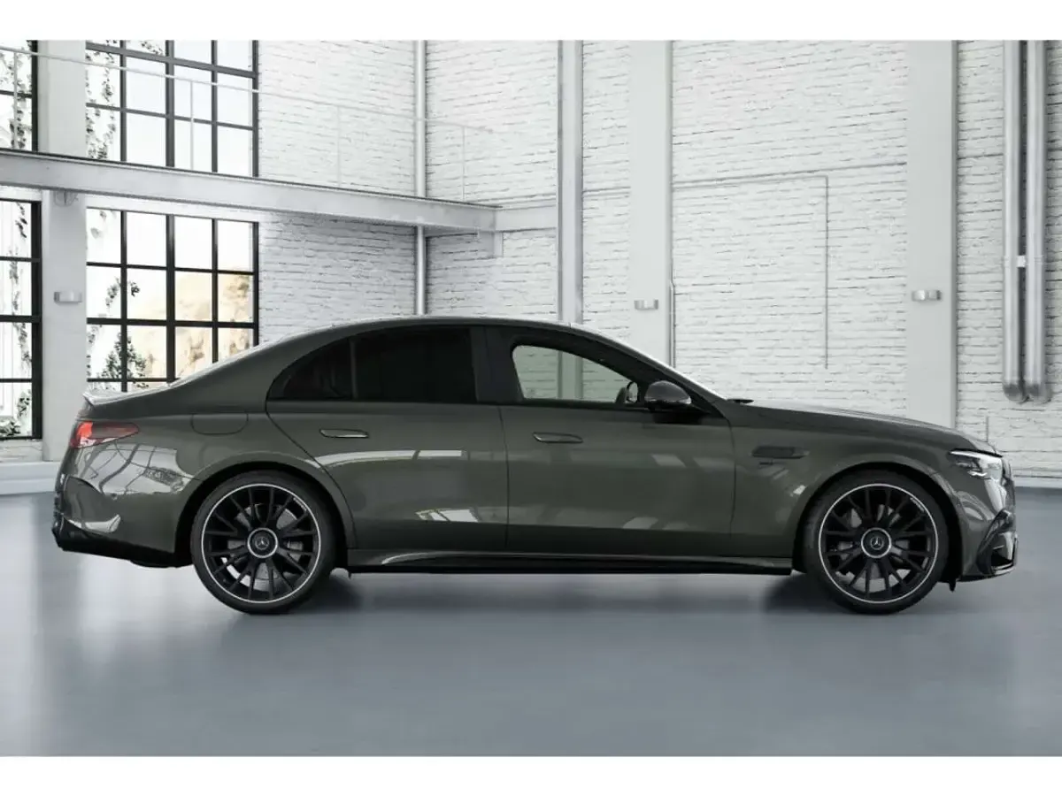 Gebraucht Mercedes E53 AMG AMG 449 PS (330 kW) 2024 Metalliclack graphitgrau Limousine