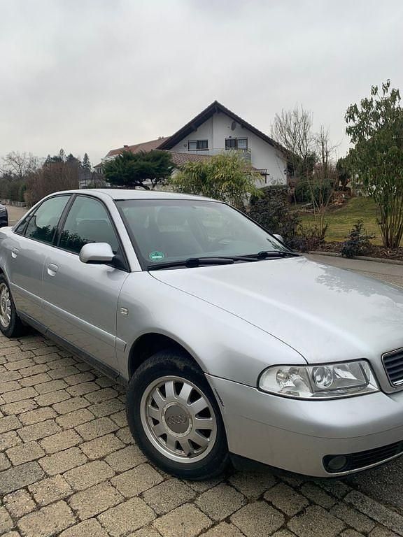 Gebraucht Audi A4 101 PS (74 kW) 1999 Grau Limousine