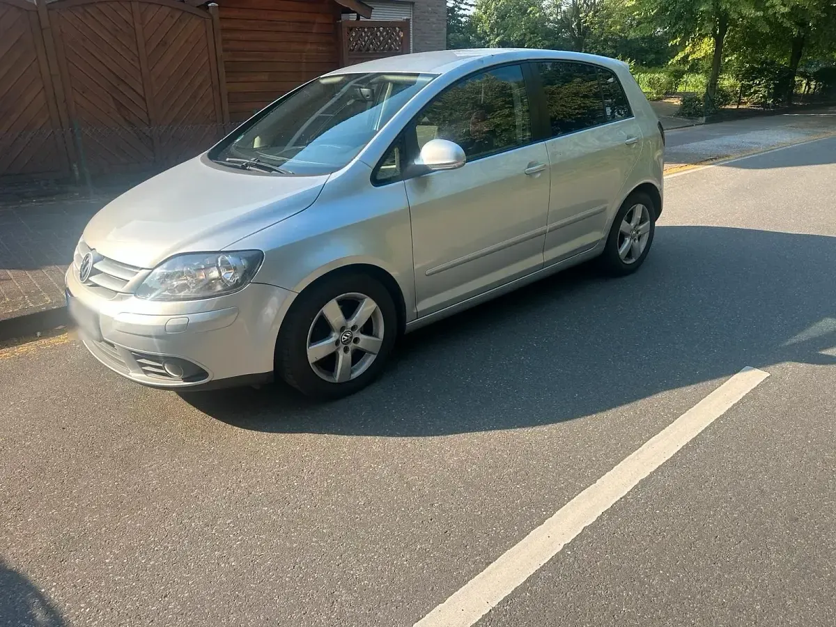 Gebraucht VW Golf V 105 PS (77 kW) 2005 Kleinwagen