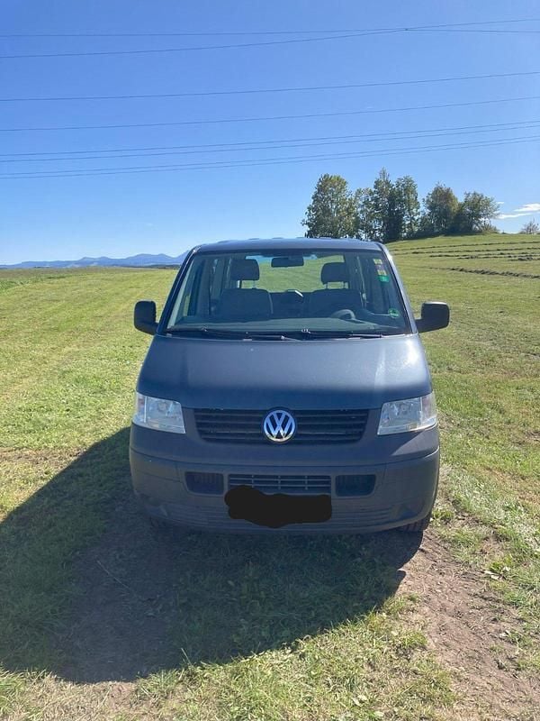Gebraucht VW T5 102 PS (75 kW) 2008 Grau Van