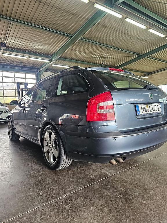 Gebraucht Skoda Octavia Elegance 140 PS (102 kW) 2005 Schwarz Kombi