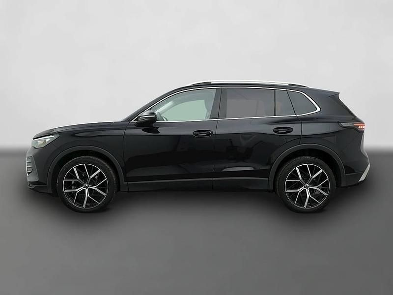 Gebraucht VW Tiguan Elegance 193 PS (141 kW) 2024 Schwarz SUV