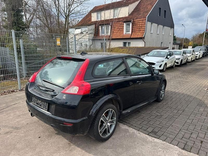 Second-hand Volvo C30 101 CP (74 kW) 2007 Negru Hatchback