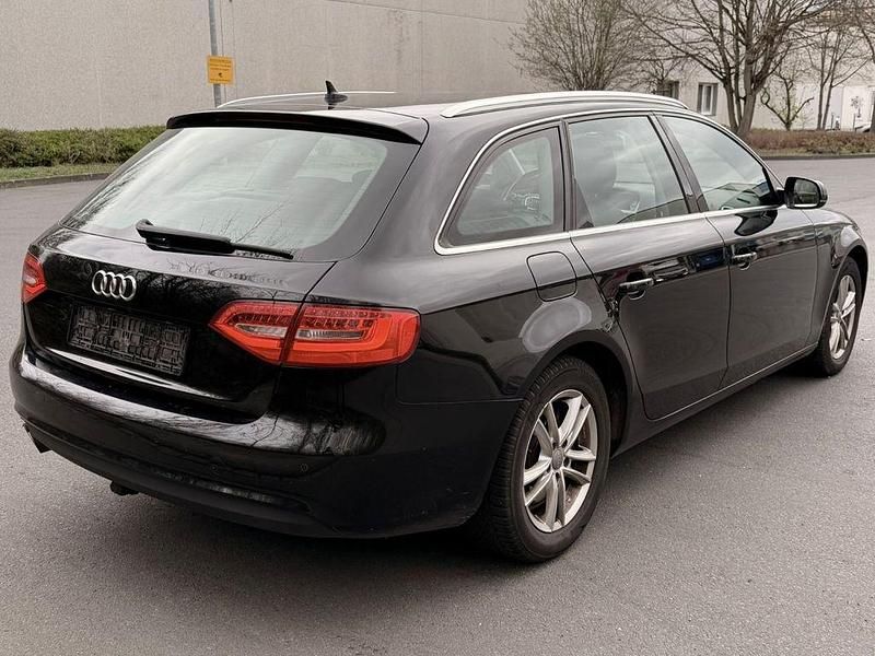 Gebraucht Audi A4 Sport 150 PS (110 kW) 2014 Schwarz Kombi