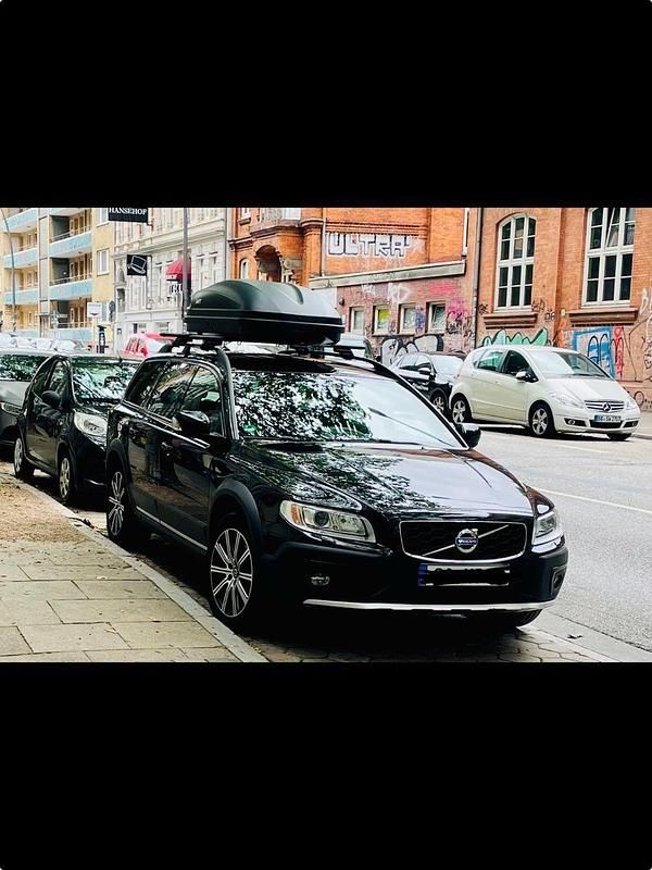 Schwarz Gebraucht 2015 Volvo XC70 SUV | 22.450 € (Fairer Preis) - Bild 1/4