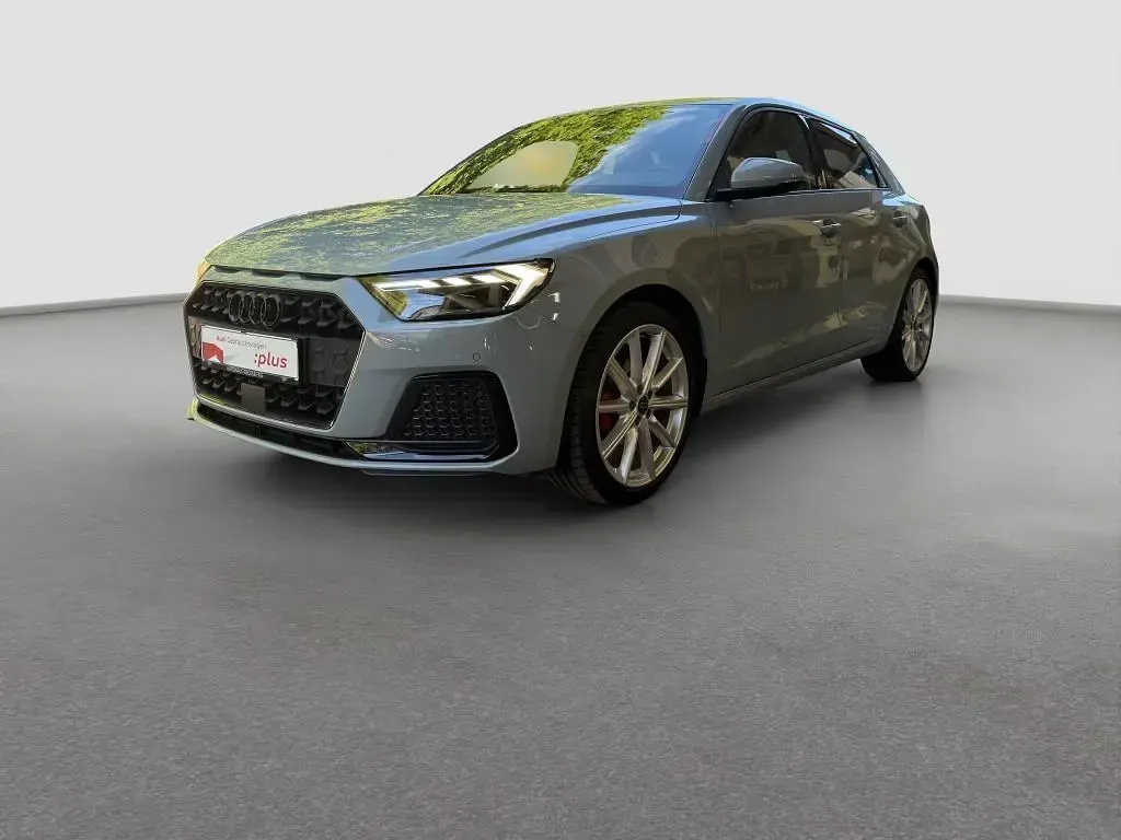 Gebraucht Audi A1 Sportback Ambiente 95 PS (69 kW) 2022 Pfeilgrau perleffekt Kleinwagen