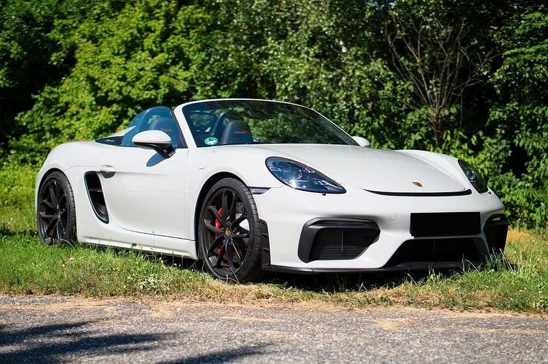 Grau Gebraucht 2021 Porsche 718 Spyder Cabrio | 117.718 € (Fairer Preis) - Bild 1/4