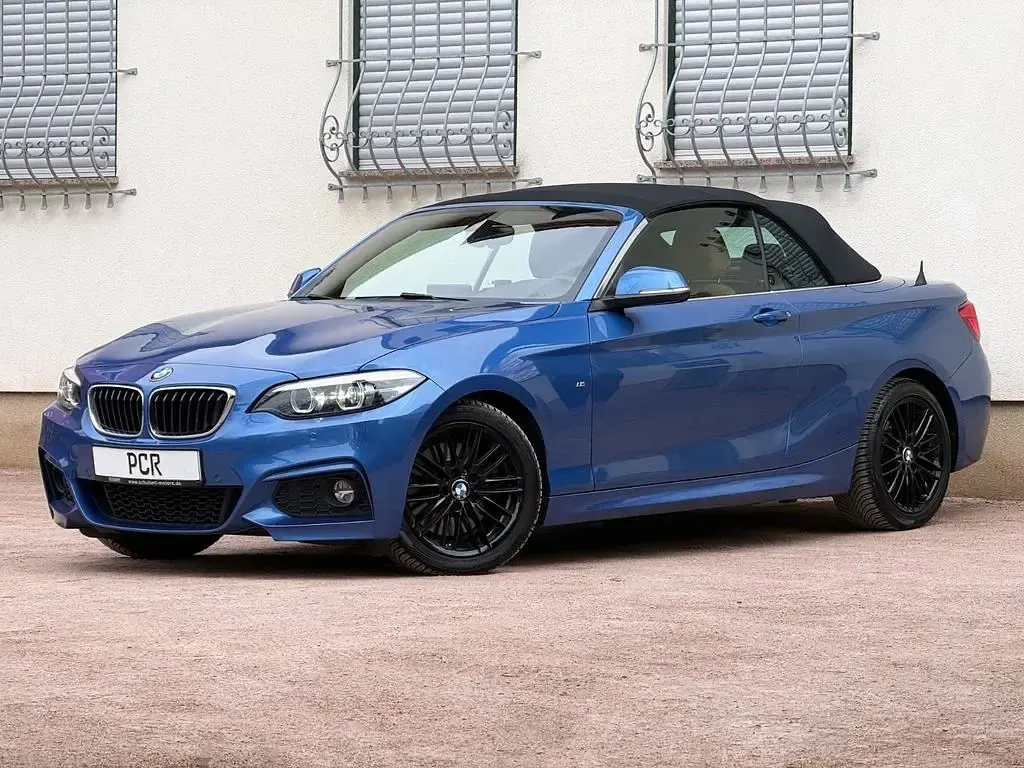 Gebraucht BMW 230 M Sport 252 PS (185 kW) 2018 Blau Cabrio