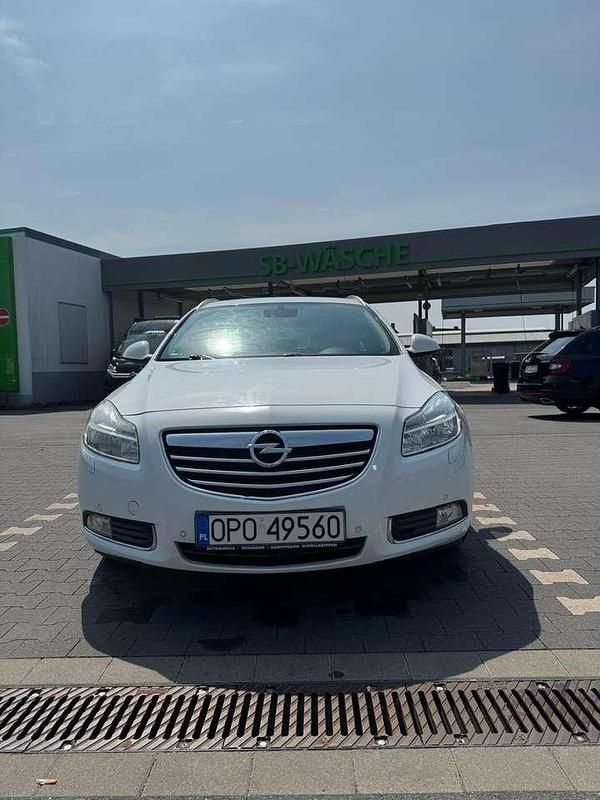 Gebraucht 2010 Opel Insignia Selection Kombi | 3.400 € (Teuer) - Bild 1/4