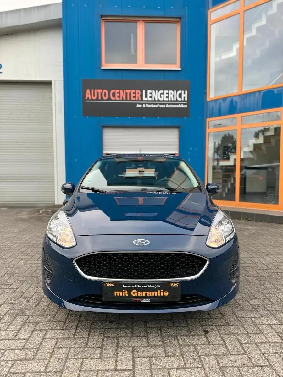 Gebraucht Ford Fiesta Trend 71 PS (52 kW) 2019 Blau Kleinwagen