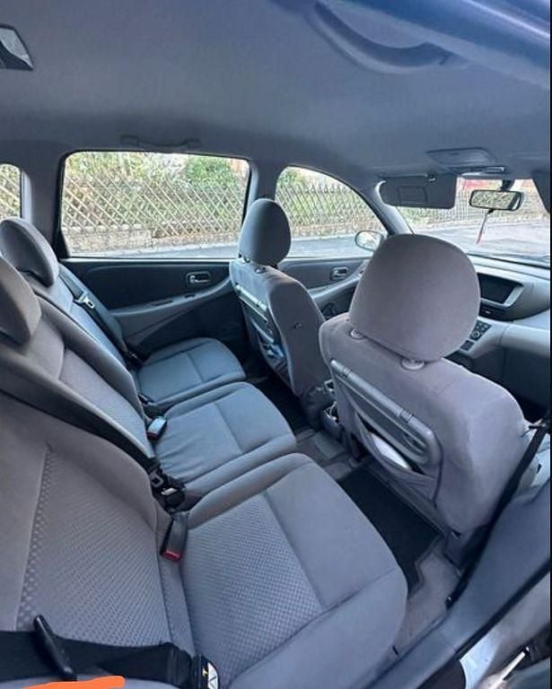 Gebraucht Nissan Almera Tino Acenta 116 PS (85 kW) 2006 Silber Van / Kleinbus