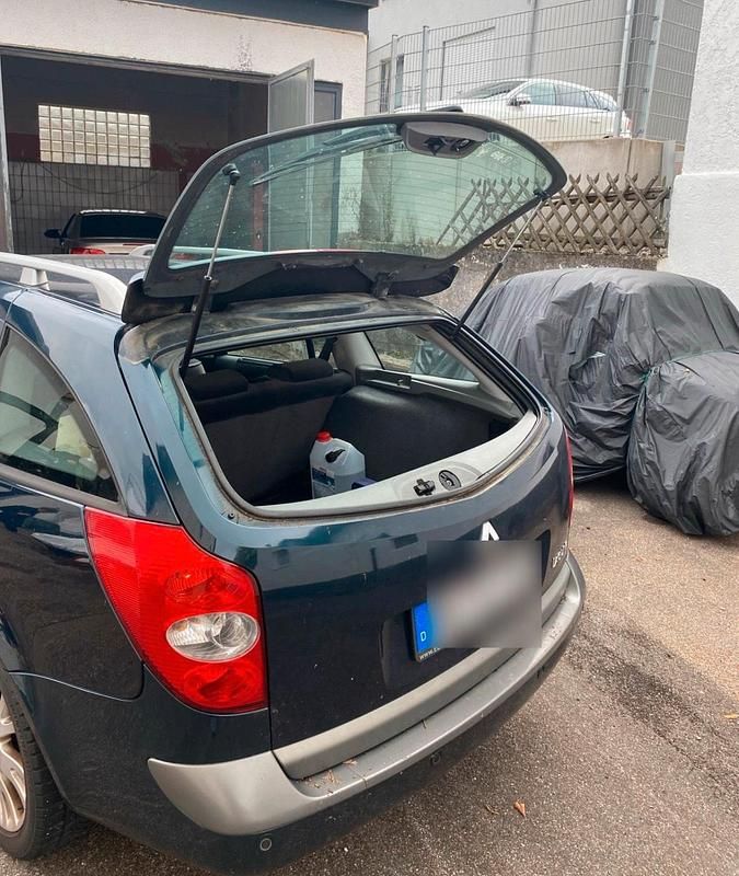 Gebraucht Renault Laguna GrandTour 135 PS (99 kW) 2005 Blau Kombi