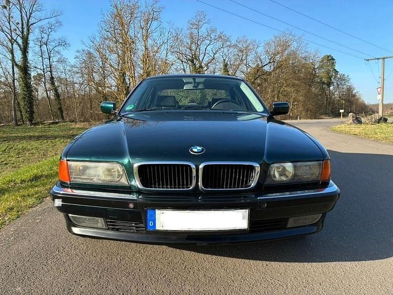 Gebraucht BMW 740 286 PS (210 kW) 1997 Grün Limousine