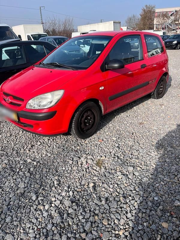 Gebraucht Hyundai Getz 60 PS (44 kW) 2006 Rot Kleinwagen