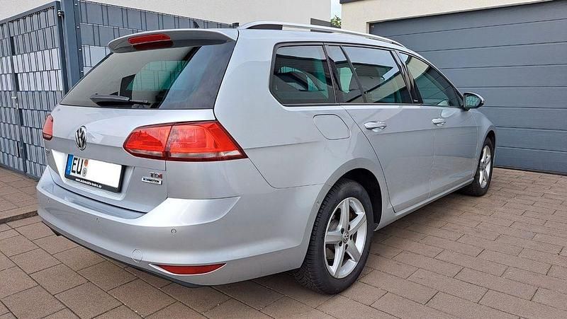 Gebraucht VW Golf VII Allstar 110 PS (80 kW) 2016 Silber Kombi