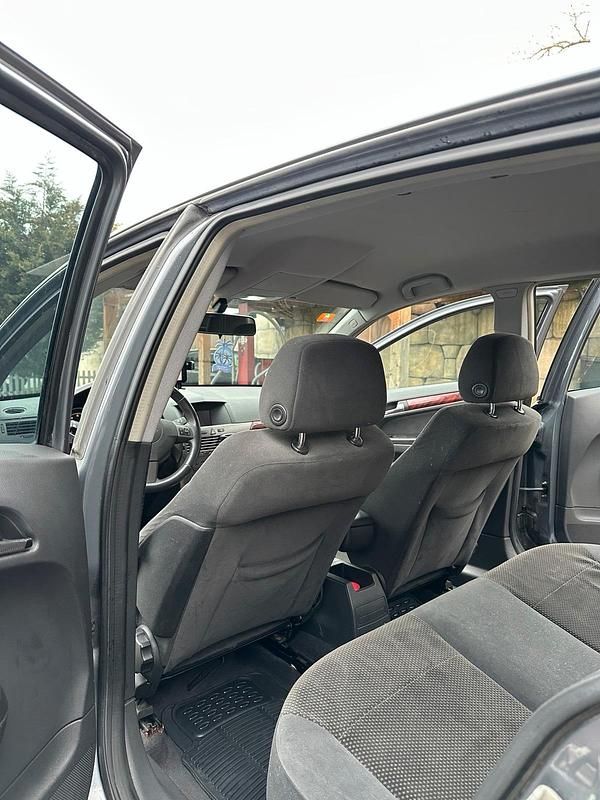 Gebraucht Opel Astra 105 PS (77 kW) 2005 Grau Limousine