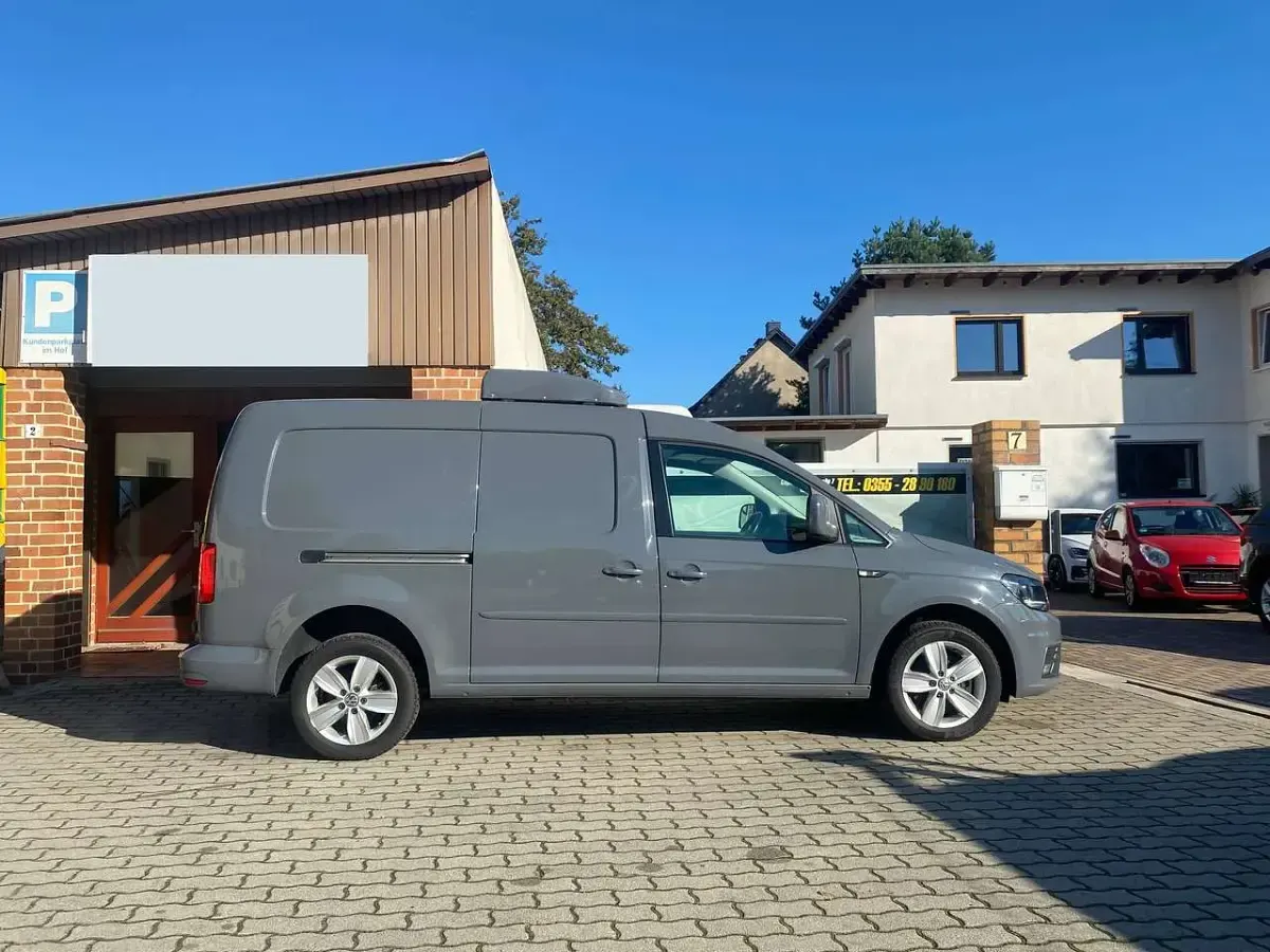Gebraucht VW Caddy Maxi 150 PS (110 kW) 2018 Pure grey Van / Kleinbus