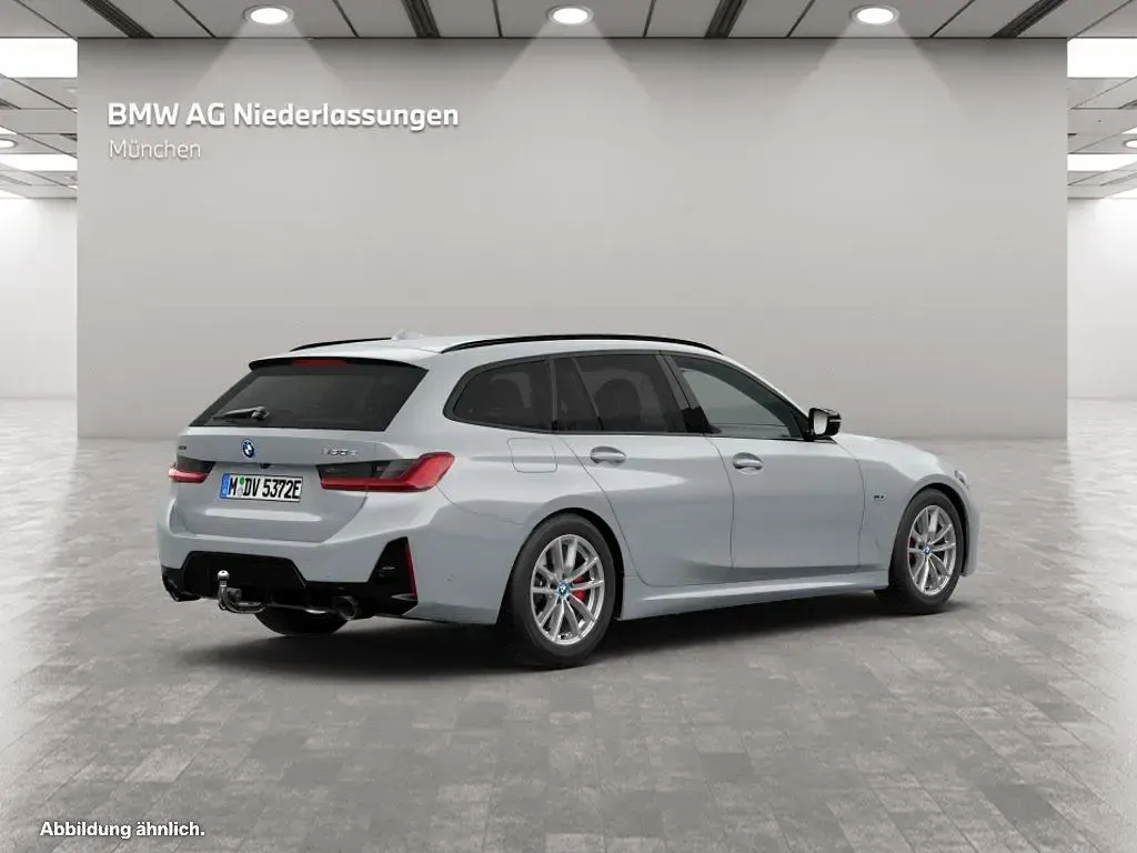 Käytetty BMW 330e Performance 184 HP (135 kW) 2023 Harmaa Farmari