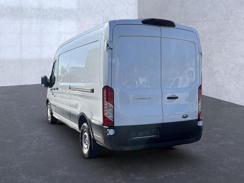 Gebraucht Ford Transit Trend 131 PS (96 kW) 2023 Frostweiß Van