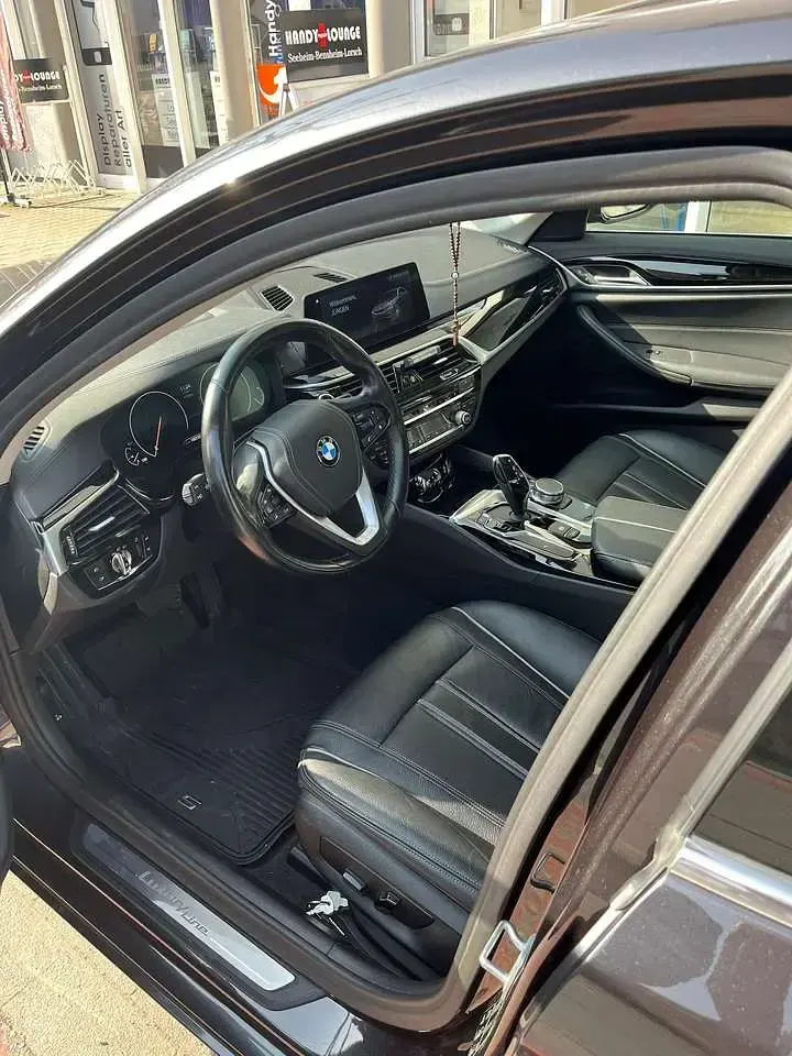 Gebraucht BMW 540 Luxury Line 340 PS (250 kW) 2018 Schwarz Limousine