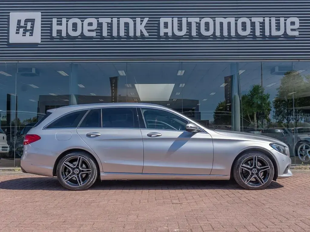 Gebraucht Mercedes C300 Edition 231 PS (169 kW) 2016 Grau Kombi