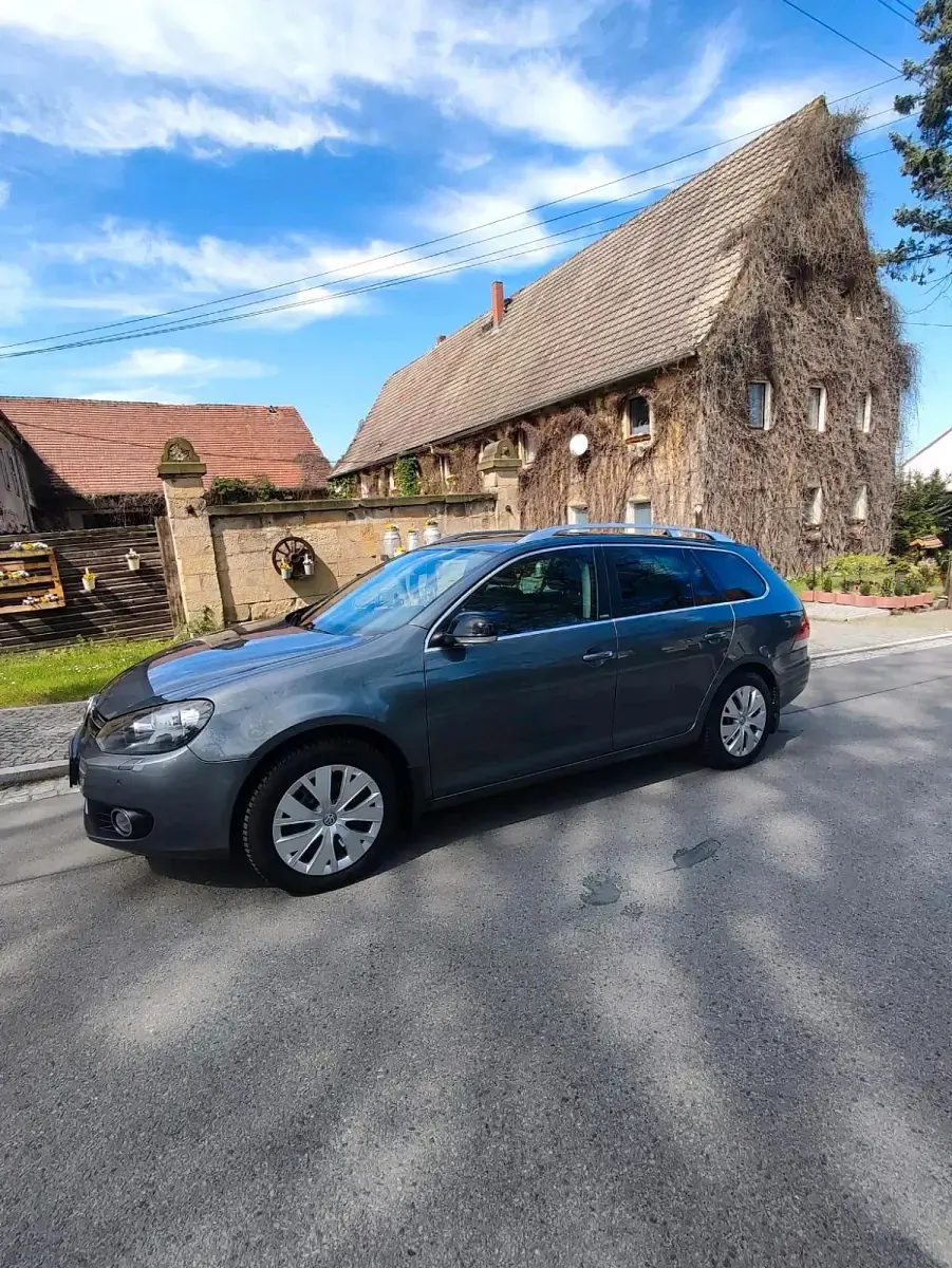 Gebraucht VW Golf VII Style 2012 Silber Limousine