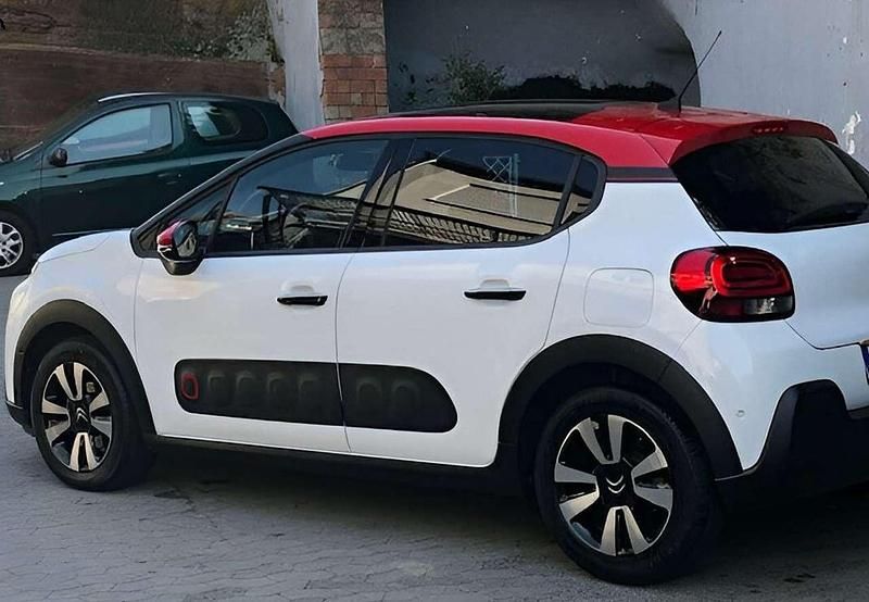 Weiß Gebraucht 2018 Citroën C3 Exclusive Limousine | 5.850 € (Superpreis) - Bild 1/4