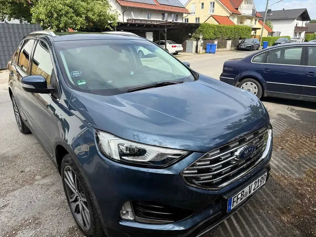 Gebraucht Ford Edge Titanium 238 PS (175 kW) 2019 Blau SUV