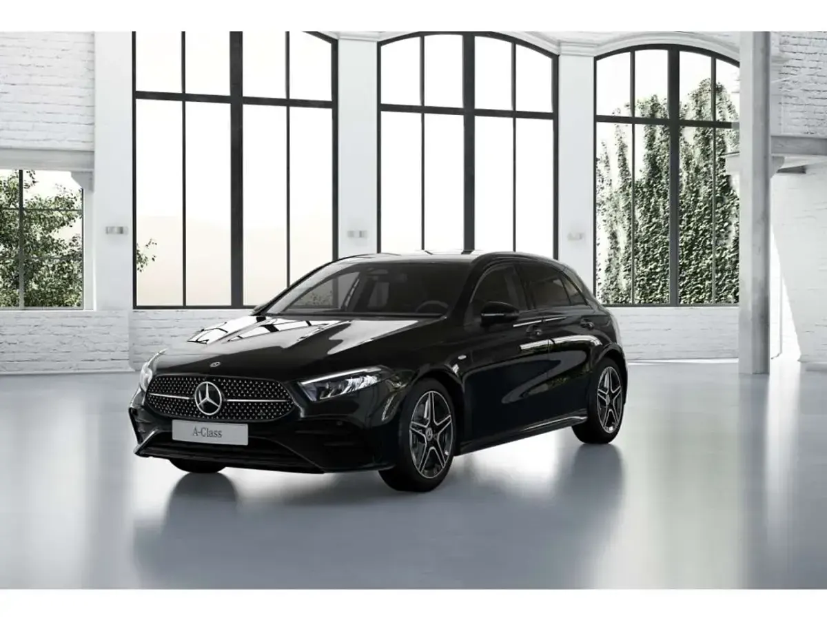 Gebraucht Mercedes A250 Advanced 218 PS (160 kW) 2025 Schwarz / kosmosschwarz Limousine