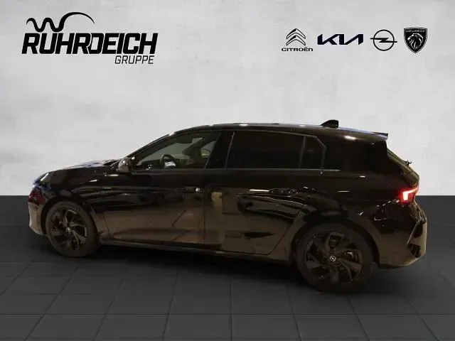 Gebraucht Opel Astra 181 PS (133 kW) 2023 Schwarz Limousine