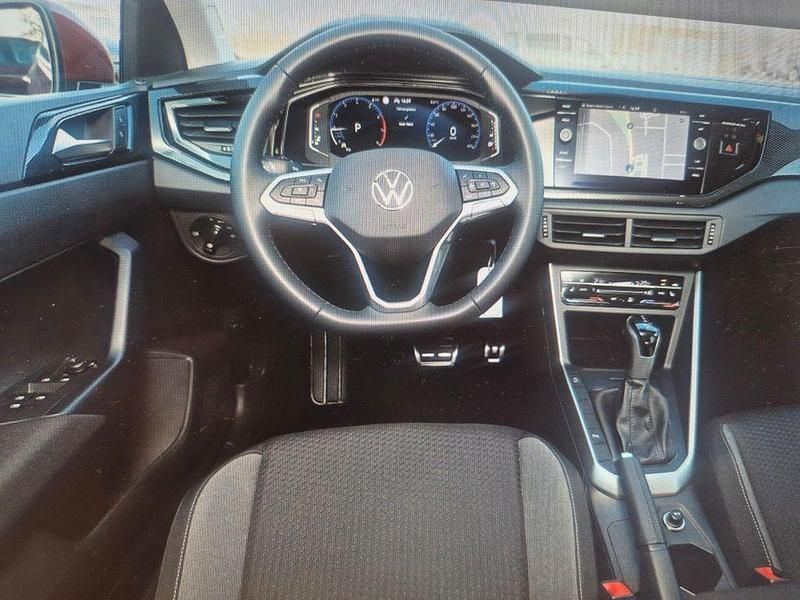 Gebraucht VW Polo Active 95 PS (69 kW) 2023 Rot Kleinwagen