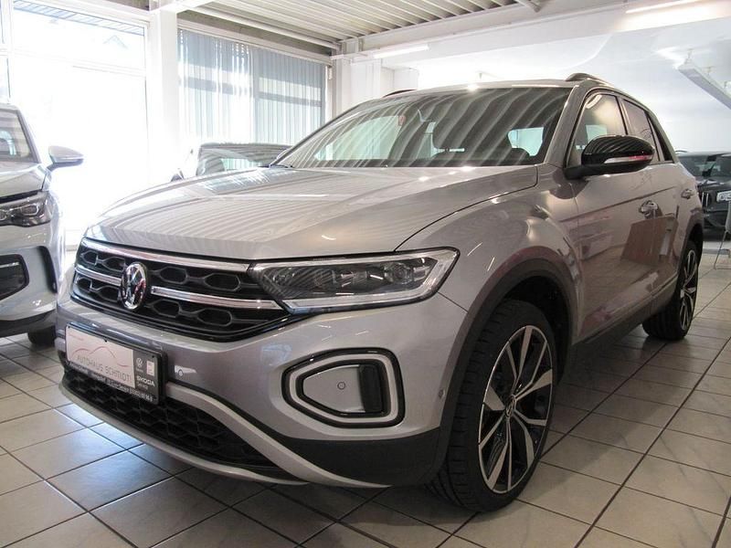 Neu VW T-Roc Design 150 PS (110 kW) 2026 Silber SUV