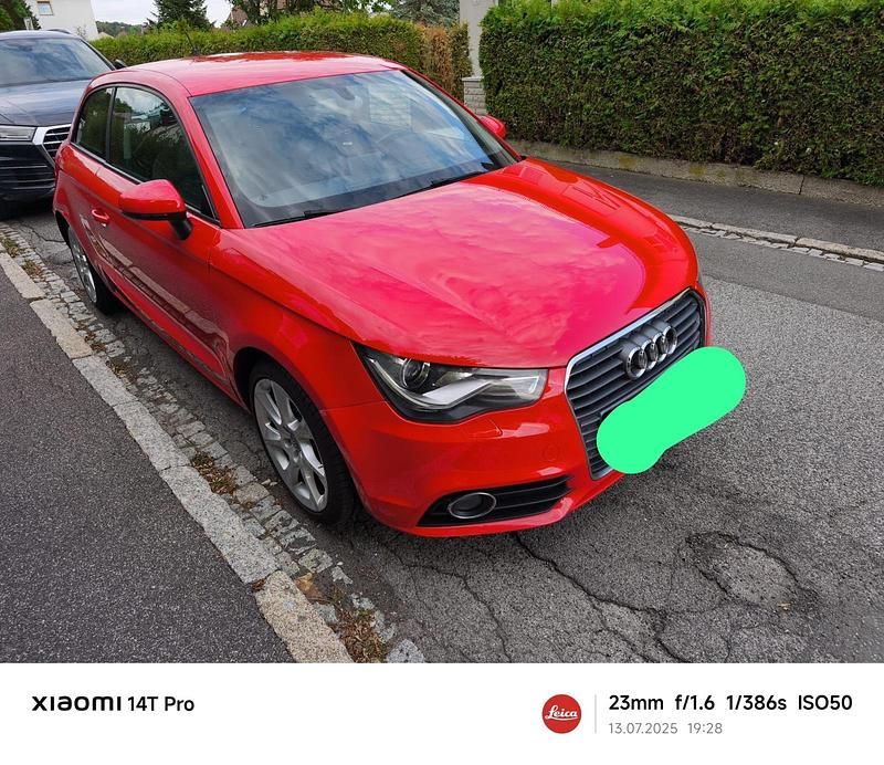 Rot Gebraucht 2011 Audi A1 Kleinwagen | 4.800 € (Superpreis) - Bild 1/4