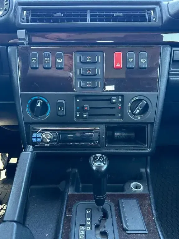 Gebraucht Mercedes G500 297 PS (218 kW) 1999 Rot SUV