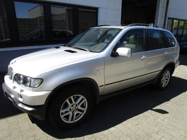Gebraucht BMW X5 286 PS (210 kW) 2001 Silber metallic SUV