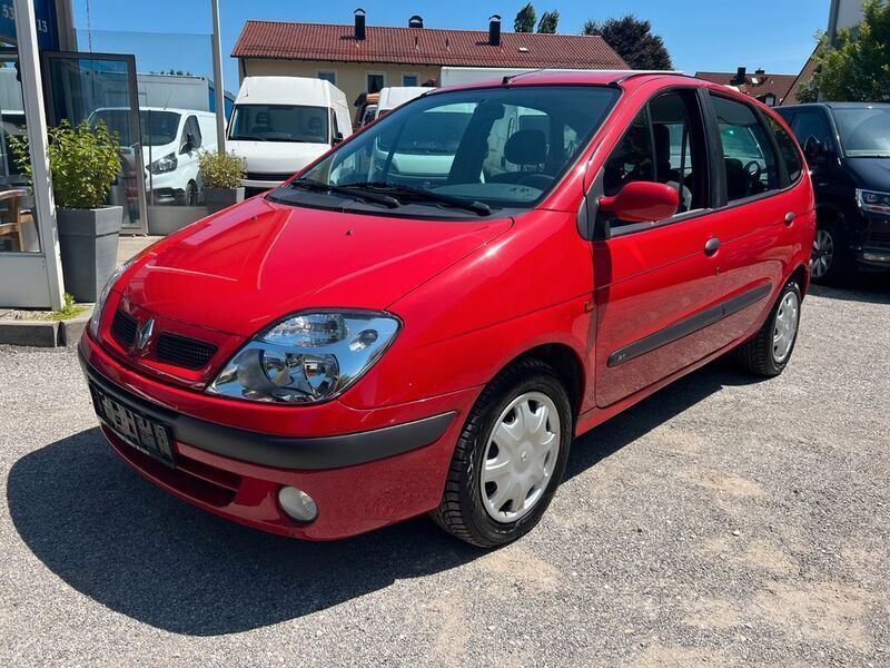 Rot Gebraucht 2000 Renault Scénic Van / Kleinbus | 2.990 € (Etwas zu teuer) - Bild 1/4