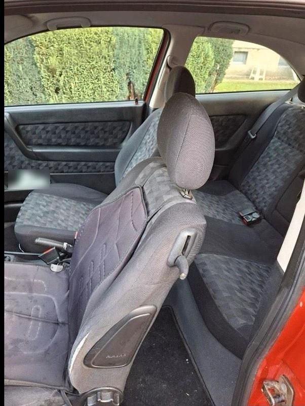 Gebraucht Opel Astra Comfort 75 PS (55 kW) 1998 Rot Limousine